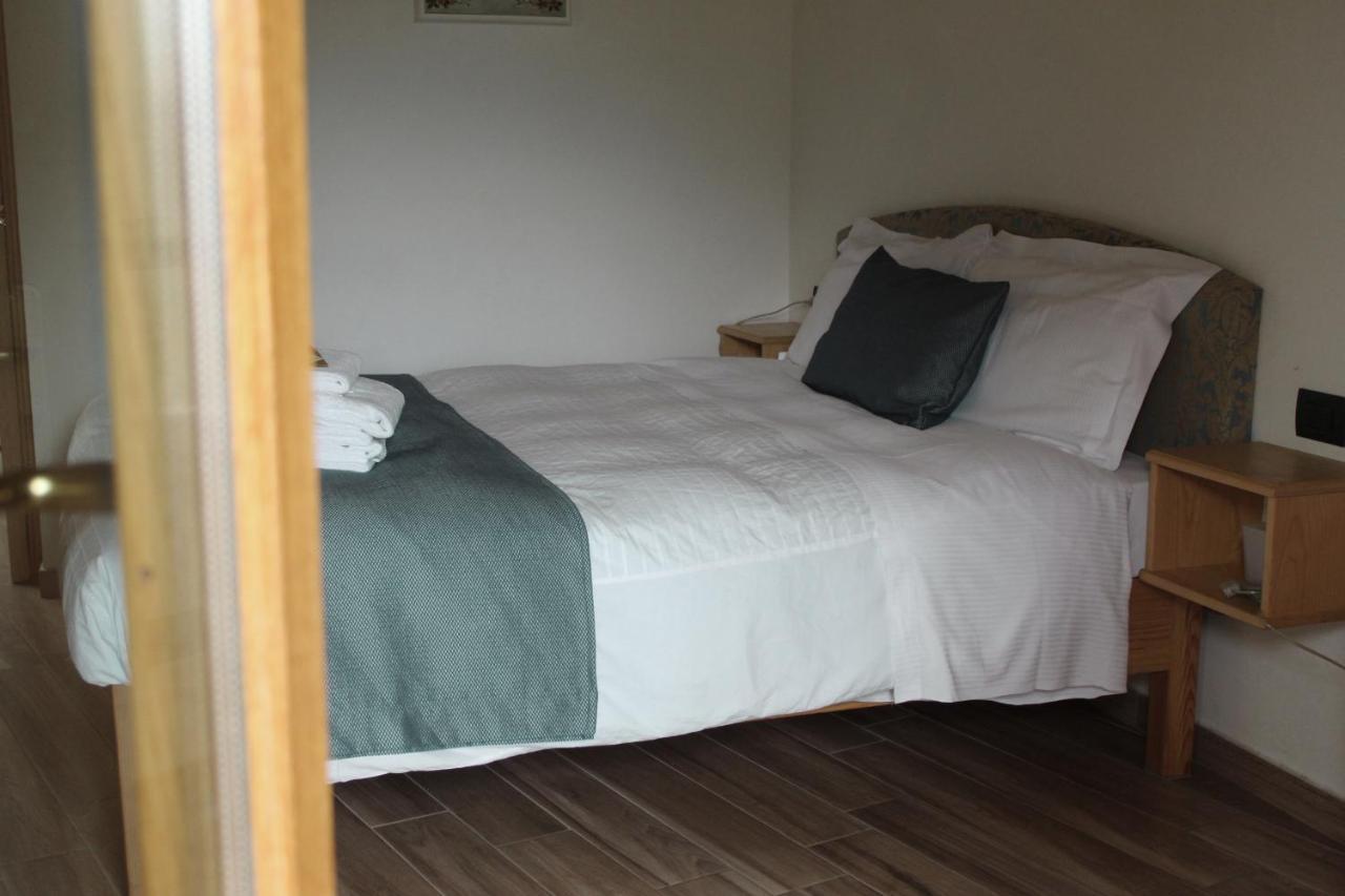 La Tana Del Tasso Rooms&Breakfast Camerata Cornello Ngoại thất bức ảnh