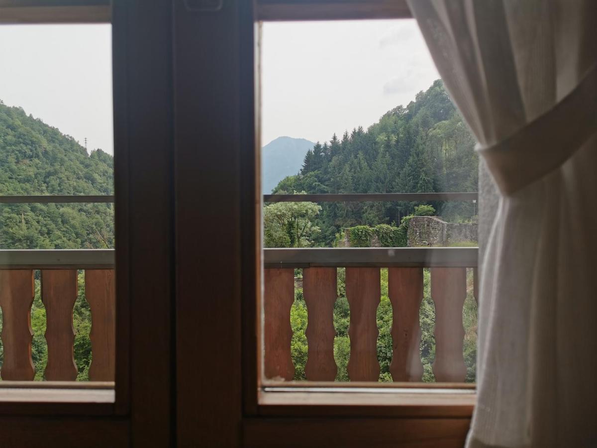 La Tana Del Tasso Rooms&Breakfast Camerata Cornello Ngoại thất bức ảnh