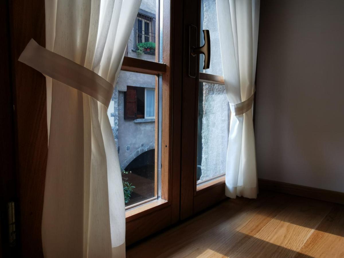 La Tana Del Tasso Rooms&Breakfast Camerata Cornello Ngoại thất bức ảnh